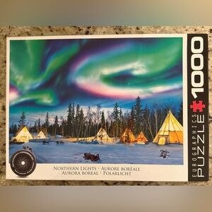 Vibrant Northern Lights  1000 piece puzzle.